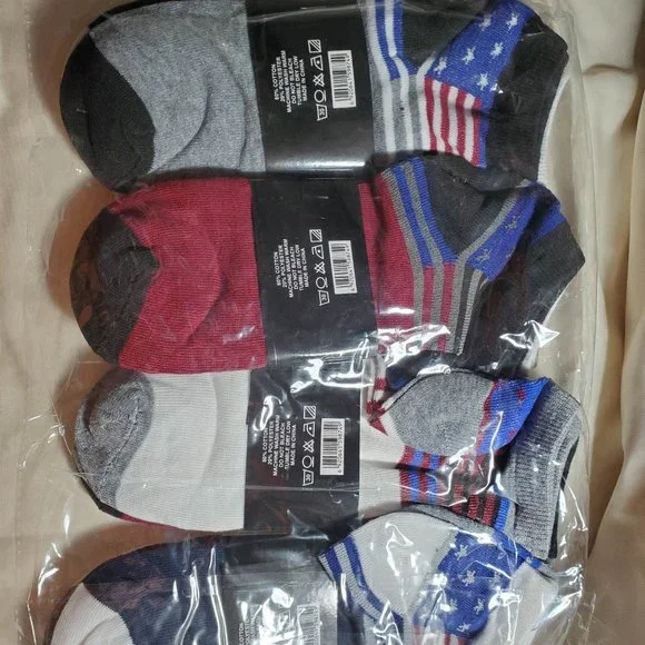12 Pairs Assorted Colors men's Ankle Socks Size 9-11 - Picture 9 of 10